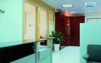 前臺(tái)區(qū)域過(guò)道